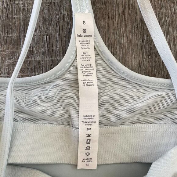 Lululemon Power Y Tank in Island Mist - Size: 8 - Picture 4 of 11